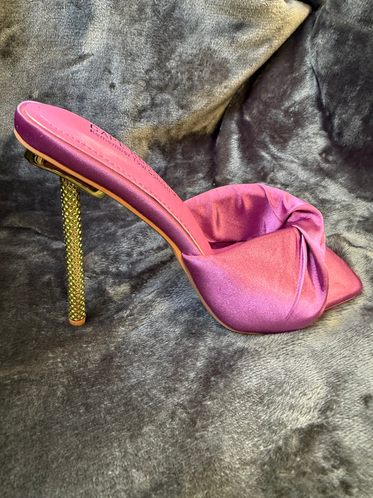 Size 10 Pink Puffer Sandal