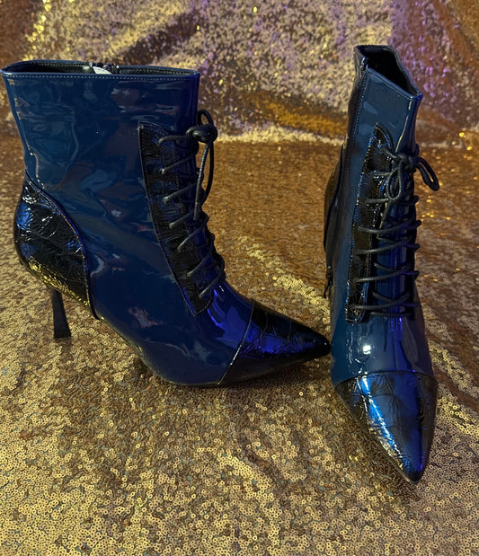 Size 9.5 Blue/Black Patent Leather Tie Up Bootie