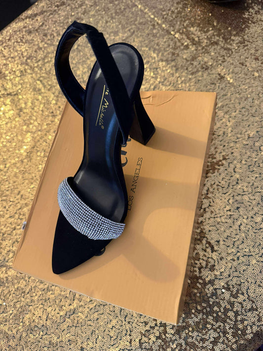 Size 8 Rhinestone Velvet Pump